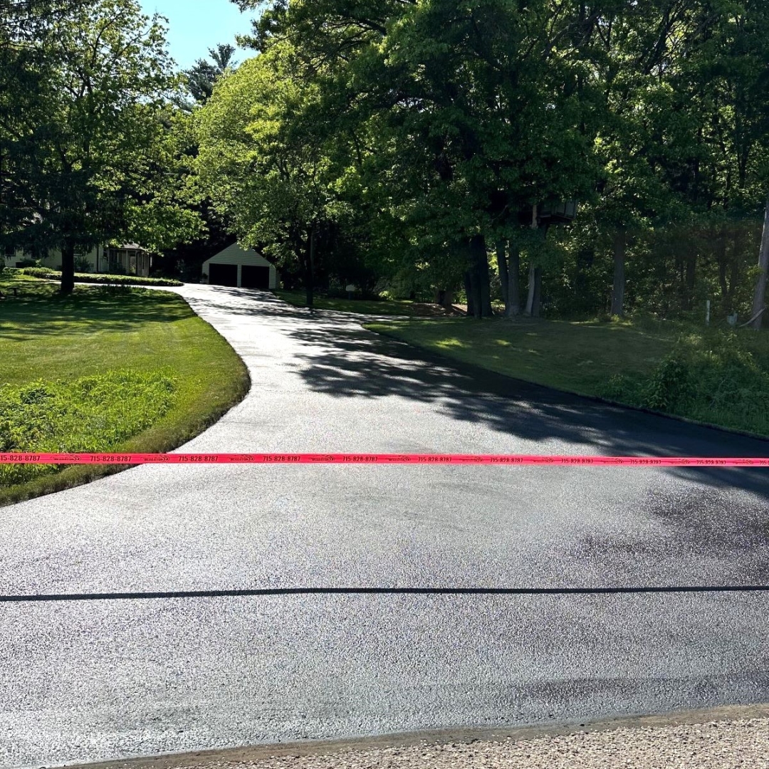 Chippewa Valley Blacktop Offers Sealcoating throughout Eau Claire and the Wisconsin Chippewa Valley