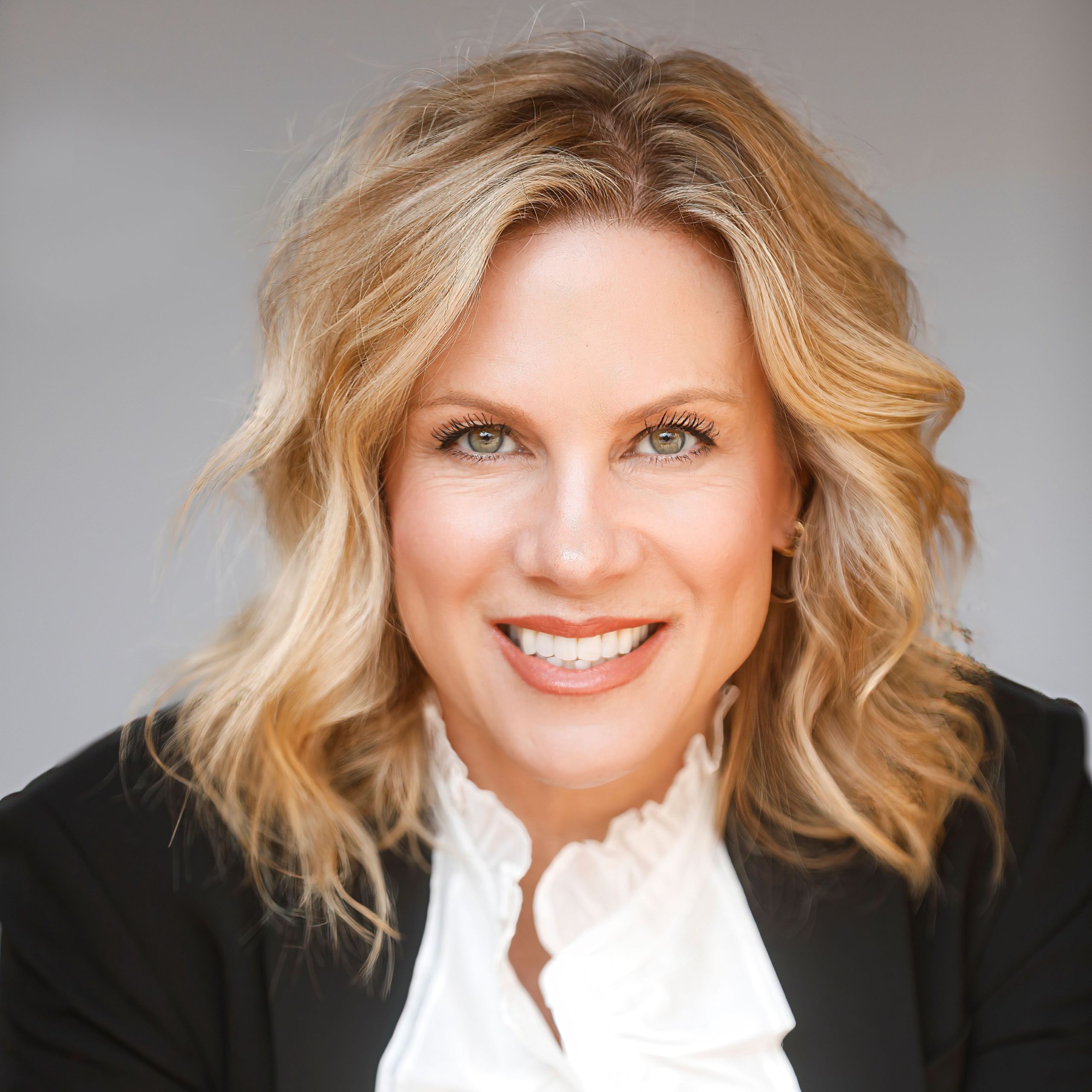 Hawaiian Bros Names Shannon Scott Chief Marketing Officer