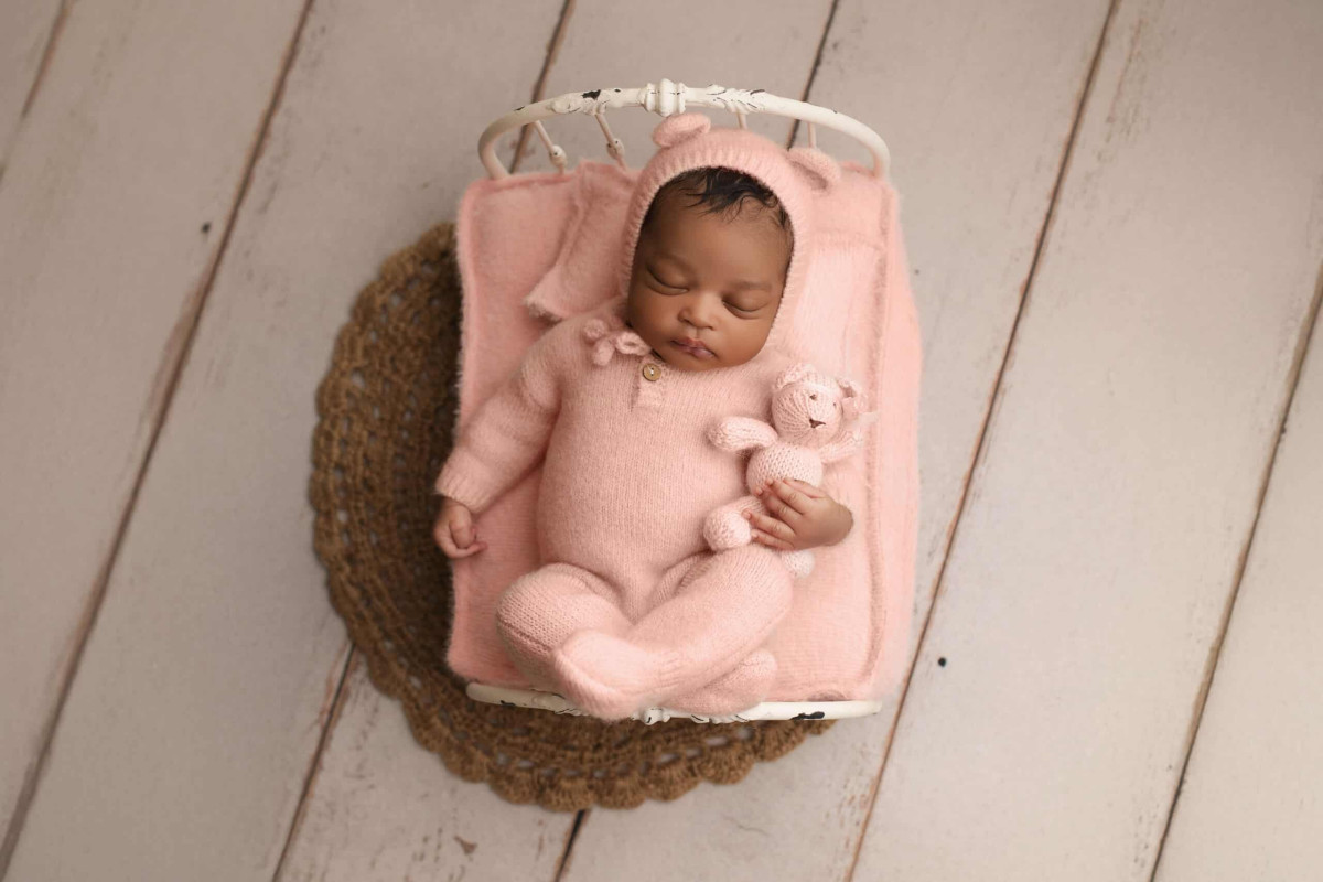 Morgan City Photographer Earns Third Consecutive Best Newborn Award