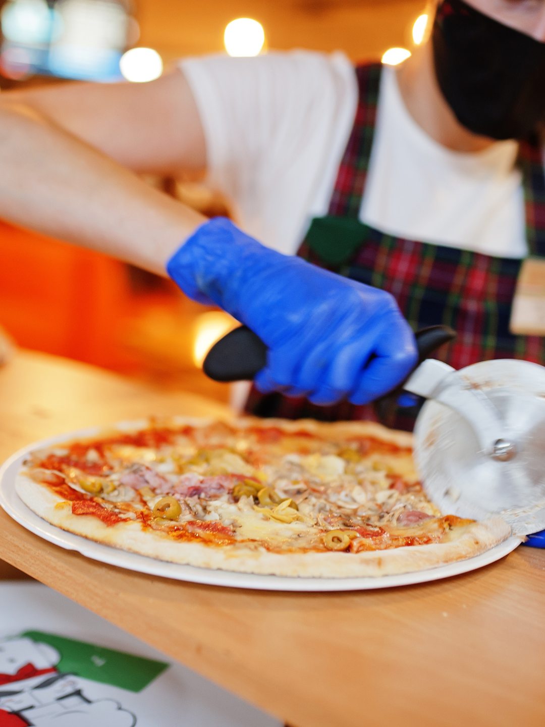 Clarity Voice Enhances Pizza Shops with Smart Call Routing and Peak Hour Support