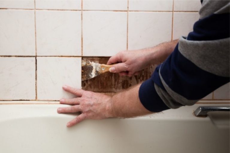 5 Signs It’s Time to Remove Your Old Tiles