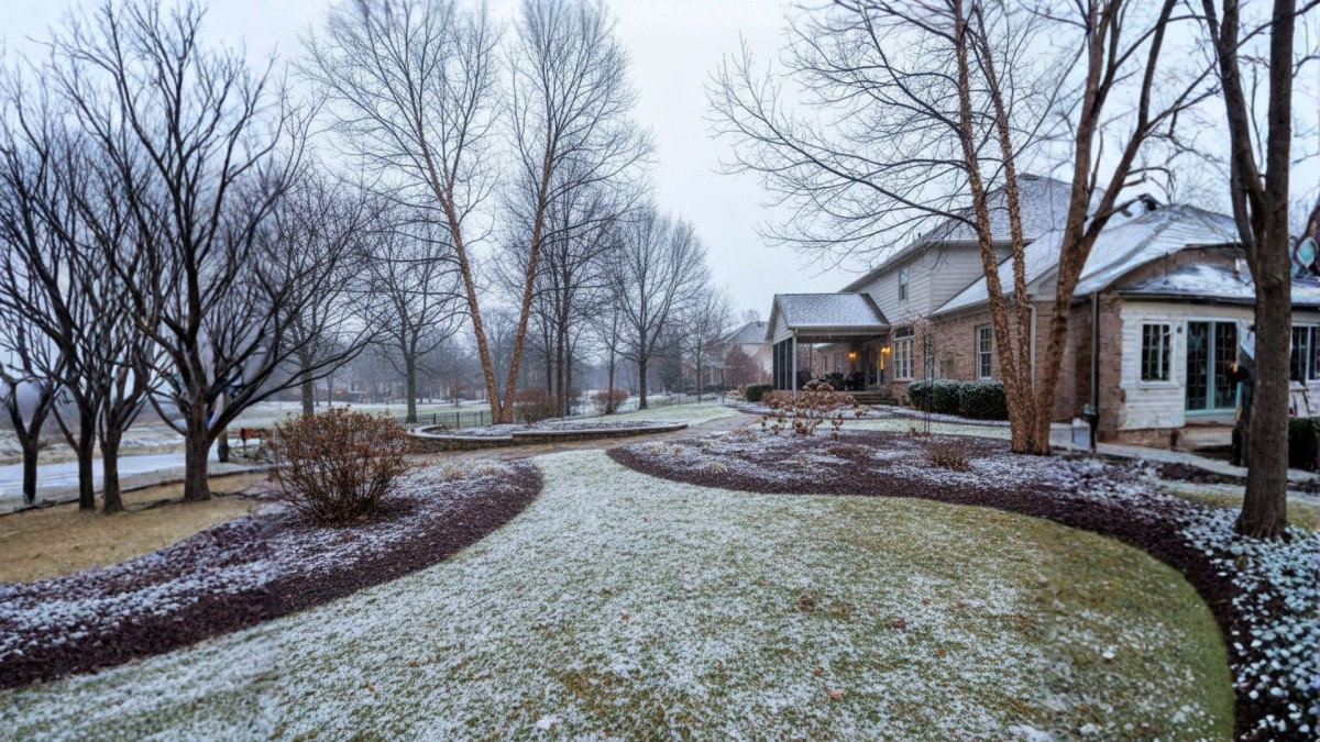 Landscape Service Company Shares January Landscape Maintenance Guide for Kansas