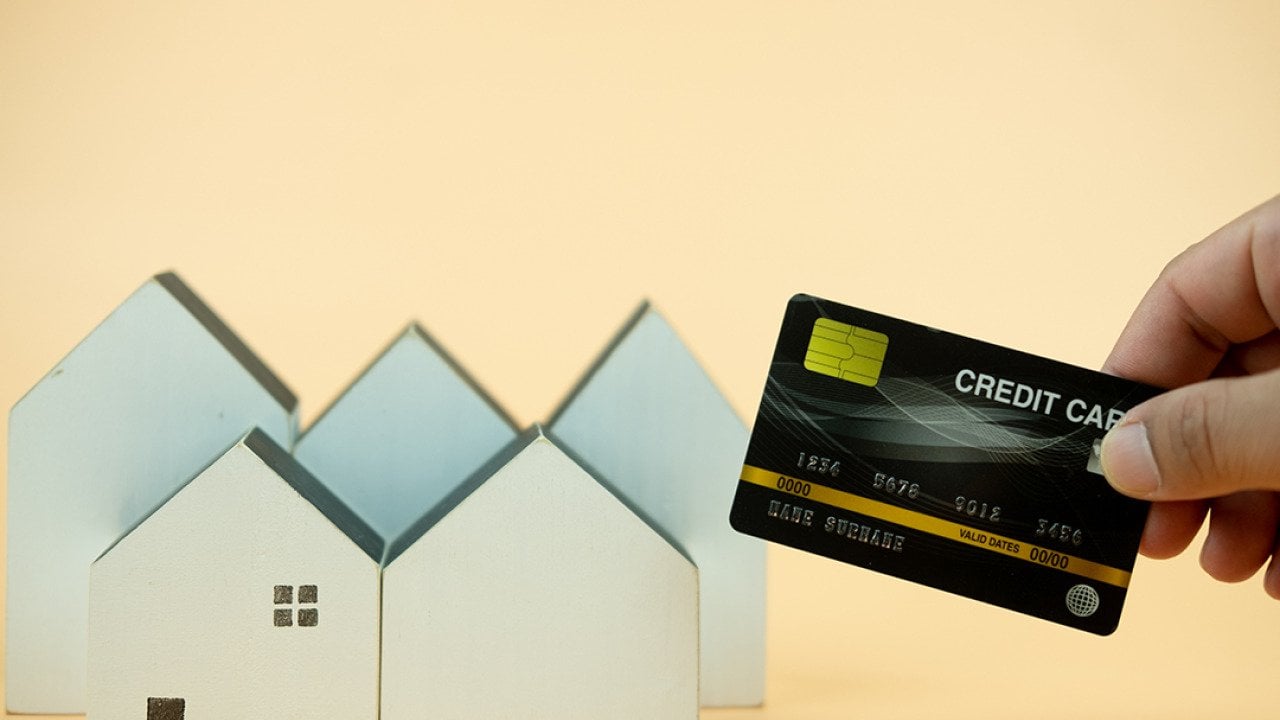 Should you pay rent with a credit card?
