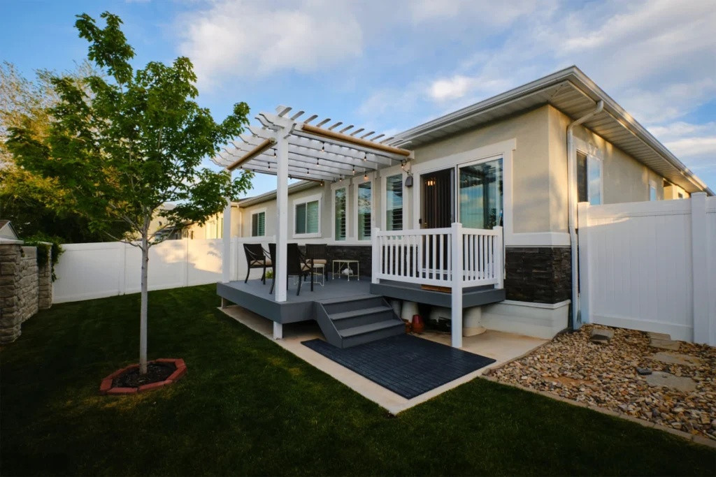 Valer Deck Expands Paving and Composite Patio Services in Woodburn