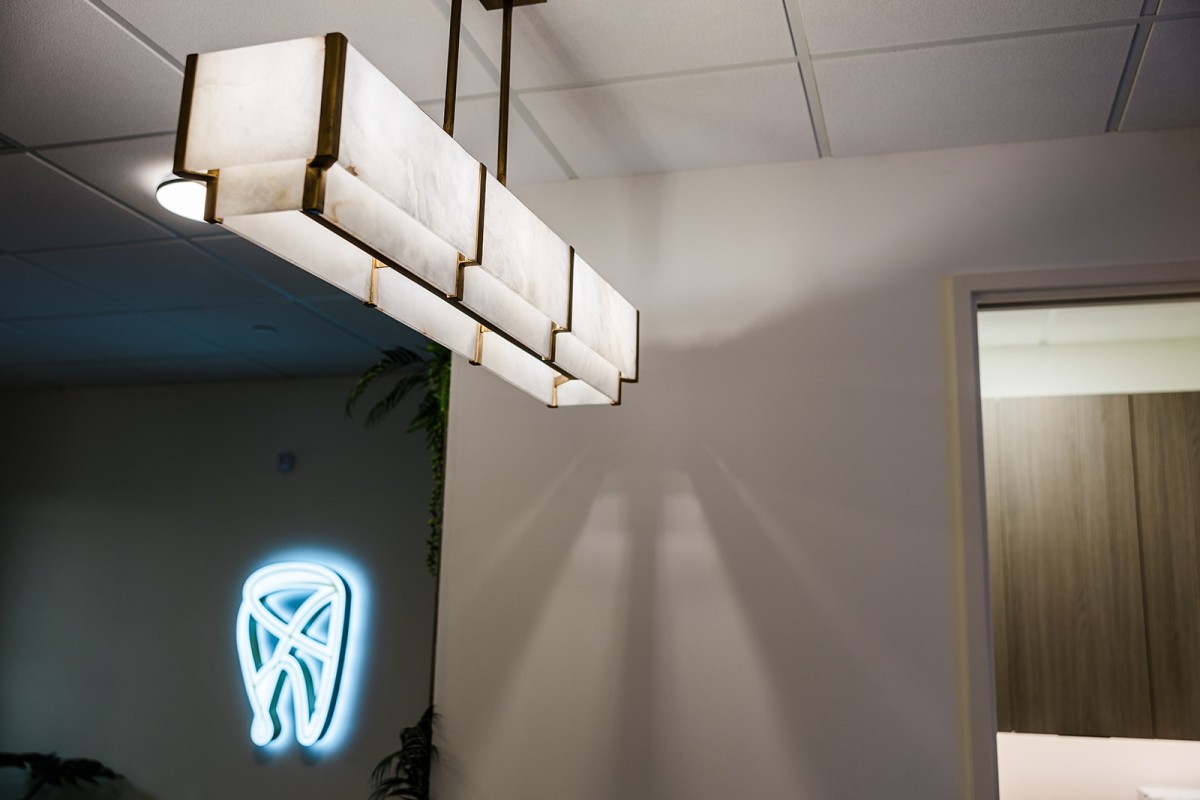 TOOTHbar Uses 3D Scanning and Digital Imaging to Preview Calgary Smiles